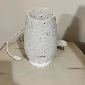 Doterra Oil diffuser. Roam Diffuser